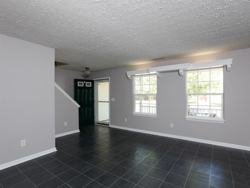 1420 Huntdell Main Dr, Wendell, NC 27591