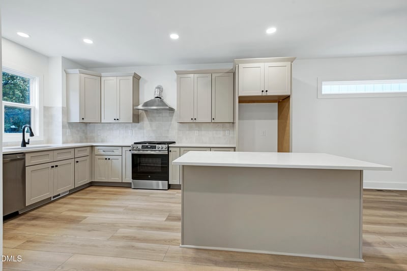 1420 Joe Lewis Ave, Raleigh, NC 27610