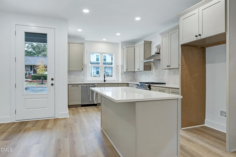 1420 Joe Lewis Ave, Raleigh, NC 27610