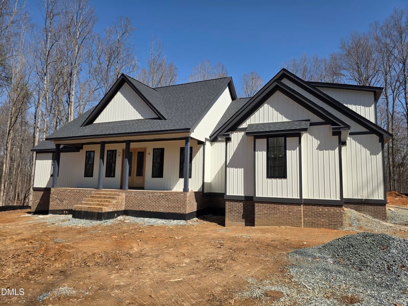 1420 Mccray Rd, Burlington, NC 27217