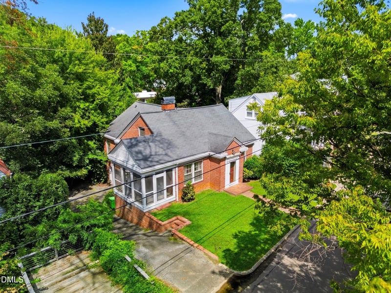 1420 Park Dr, Raleigh, NC 27605
