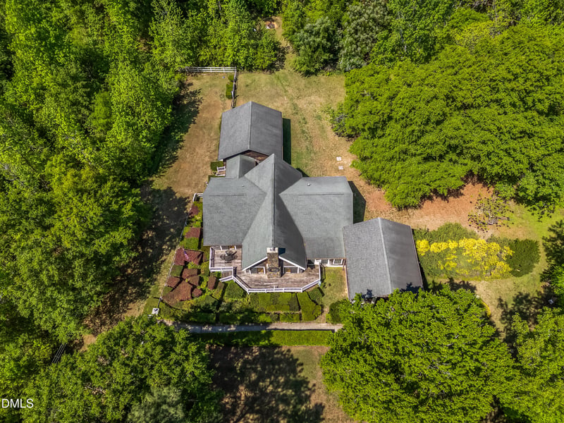1420 Piney Grove Wilbon Rd, Holly Springs, NC 27540
