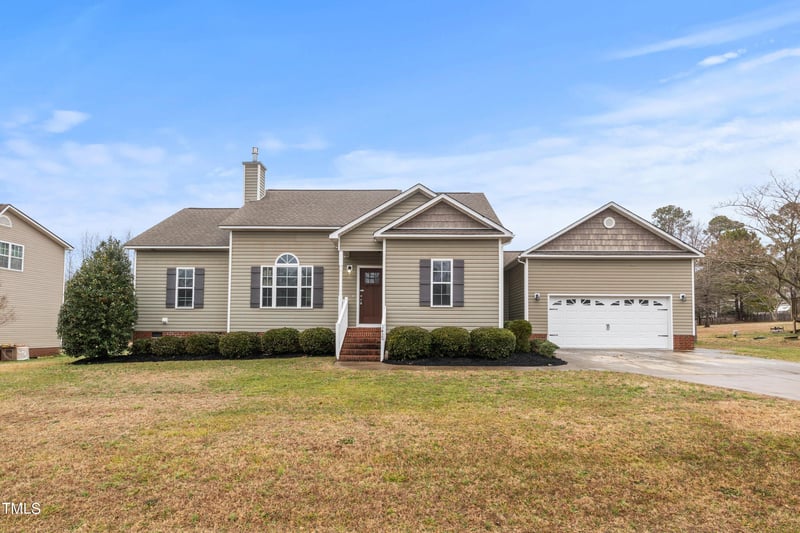 1420 Tawny View Ln, Raleigh, NC 27603