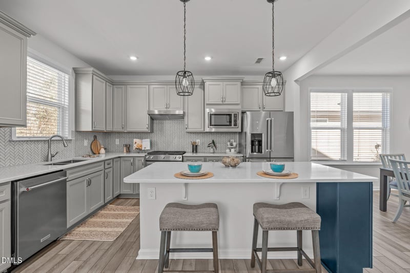 1420 White Admiral St, Fuquay Varina, NC 27526