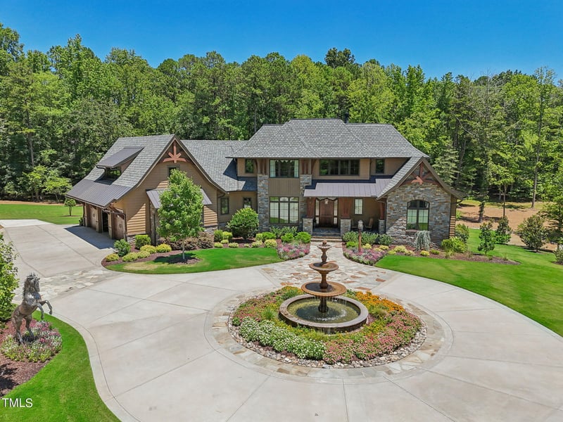 1421 Alpine Creek Dr, Raleigh, NC 27614