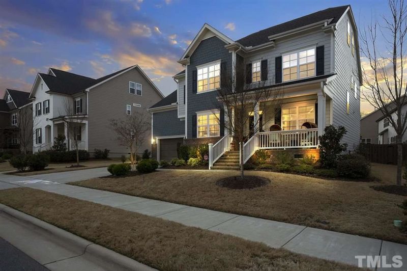 1421 Bond Gardens Rd, Cary, NC 27518