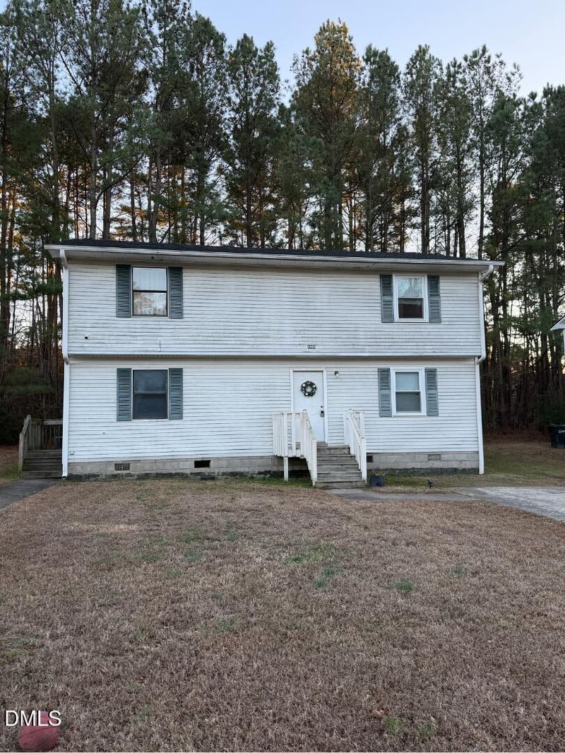 1421 Cherrycrest Dr, Durham, NC 27704