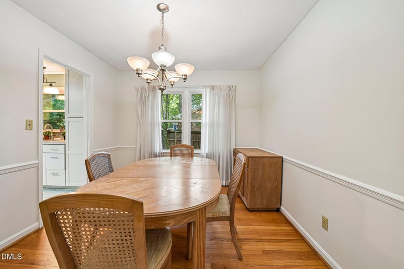 1421 Elberon Pl, Raleigh, NC 27609