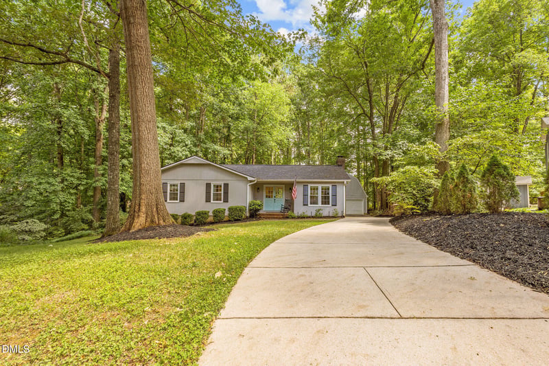 1421 Harris Ct, Cary, NC 27511