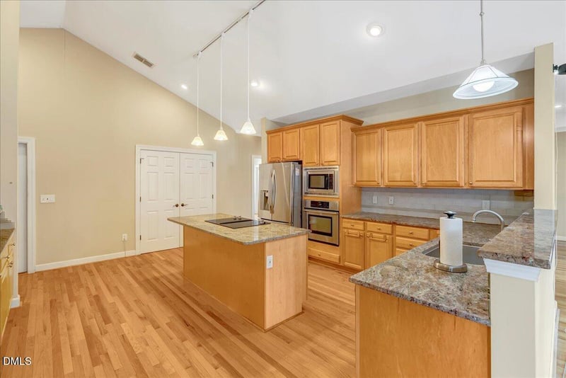 1421 Hopson Downs Ct, Holly Springs, NC 27540