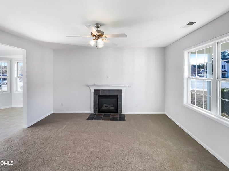 1421 Ikes Pond Ln, Raleigh, NC 27610