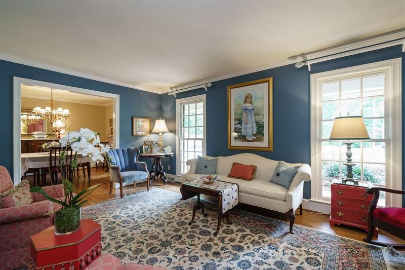 1421 Kershaw Dr, Raleigh, NC 27609