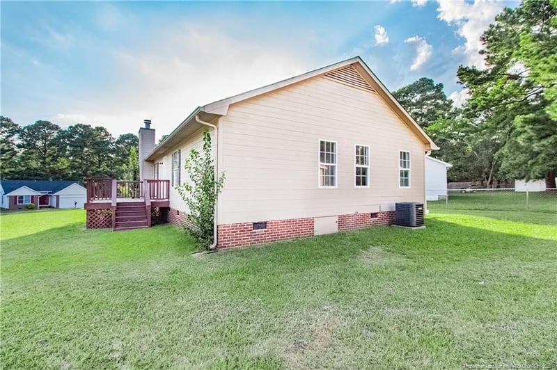 1421 Maditila Ct, Fayetteville, NC 28304