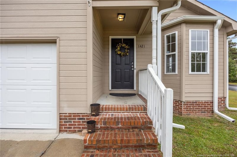 1421 Matilda Ct, Fayetteville, NC 28304