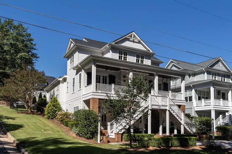 1421 Nottingham Rd, Raleigh, NC 27607