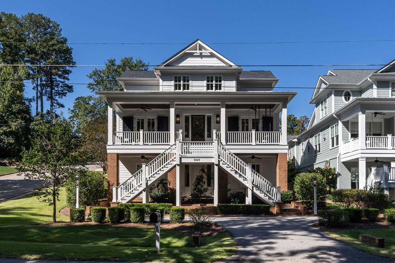 1421 Nottingham Rd, Raleigh, NC 27607