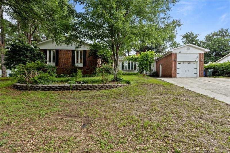1421 Paisley Ave, Fayetteville, NC 28304