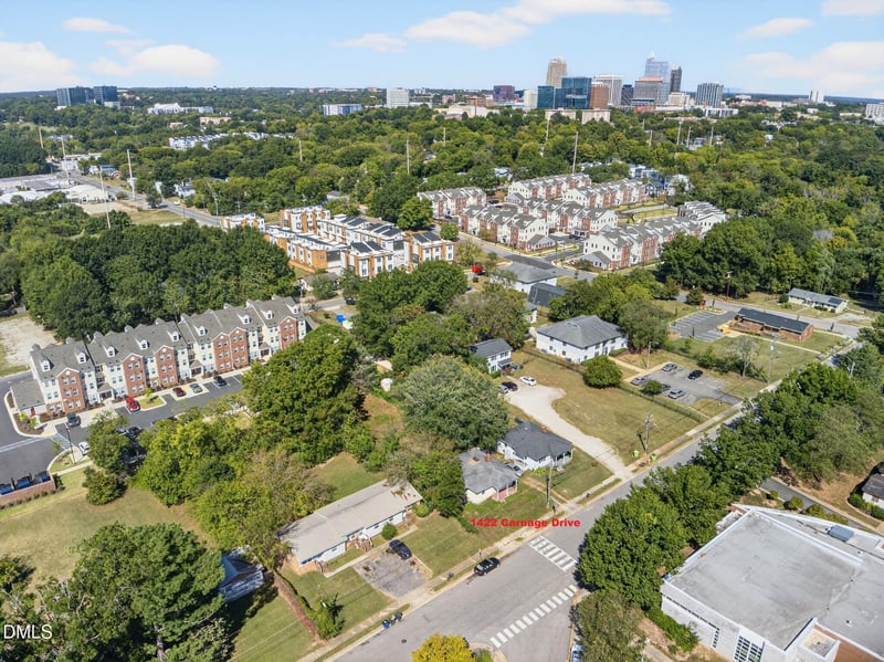 1422 Carnage Dr, Raleigh, NC 27610