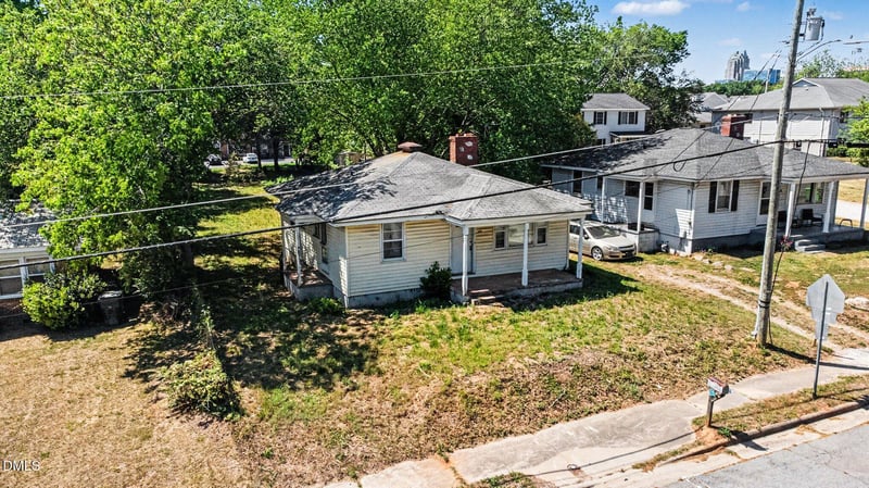1422 Carnage Dr, Raleigh, NC 27610