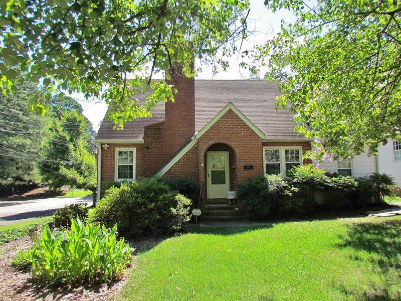 1422 Chester Rd, Raleigh, NC 27608
