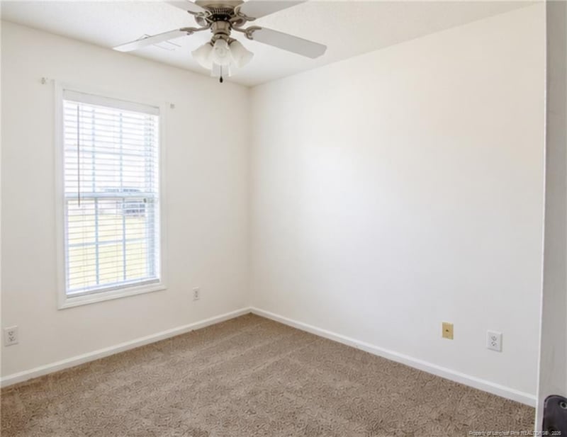 1422 Mingary Ave, Fayetteville, NC 28306