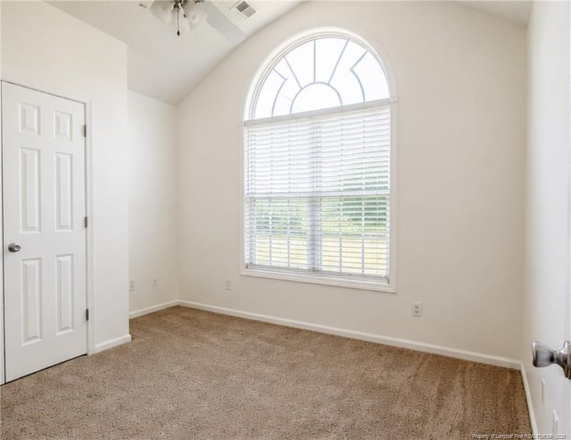1422 Mingary Ave, Fayetteville, NC 28306