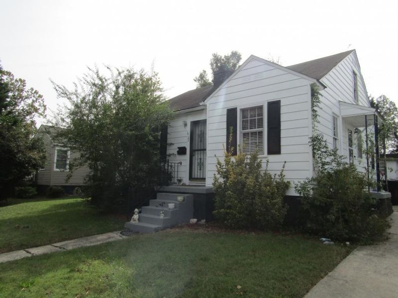 1423 Ashe, Burlington, NC 27215