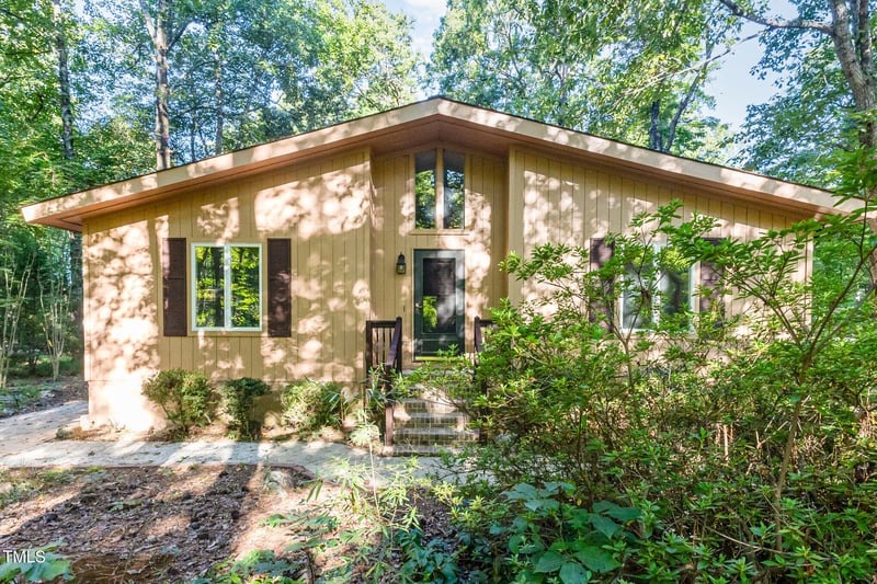 1423 Davis Rd, Hillsborough, NC 27278