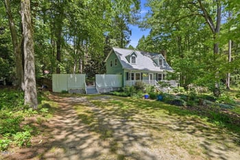 1423 Indian Camp Rd, Chapel Hill, NC 27516