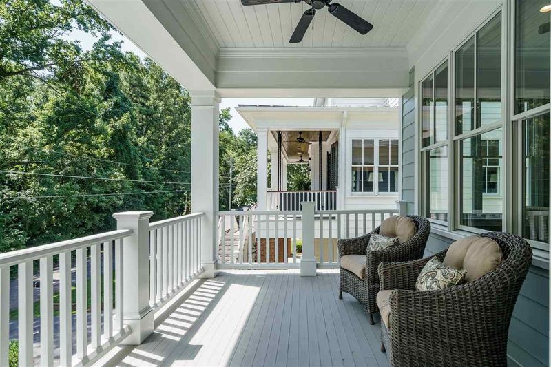 1423 Nottingham Rd, Raleigh, NC 27607