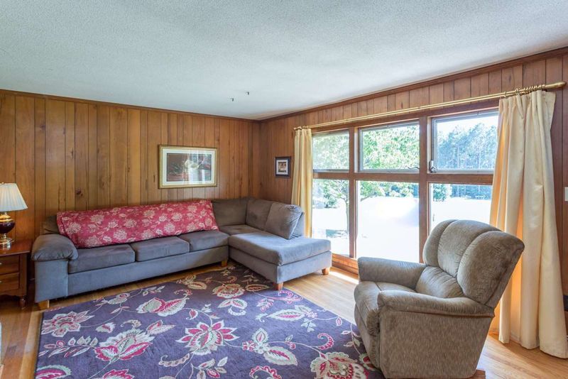 1423 Old Lystra Rd, Chapel Hill, NC 27517