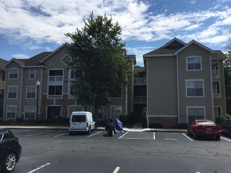 1423 Pitching Wedge Dr #107, Raleigh, NC 27603