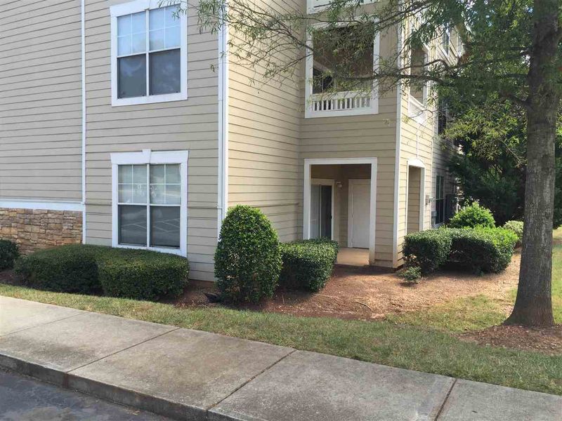 1423 Pitching Wedge Dr #107, Raleigh, NC 27603