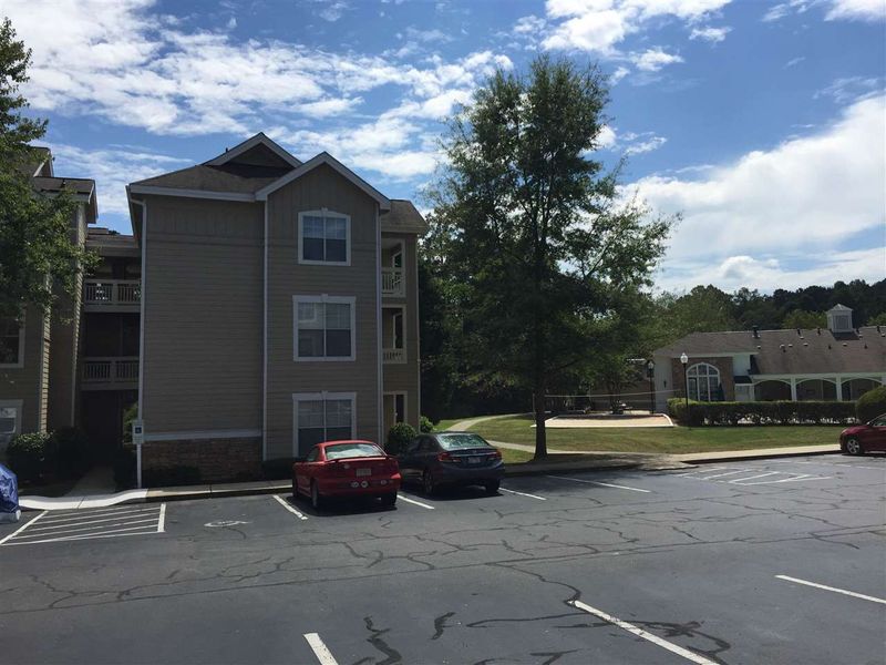 1423 Pitching Wedge Dr #107, Raleigh, NC 27603
