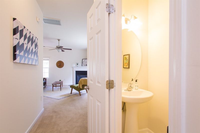 1424 Cozart St, Durham, NC 27704