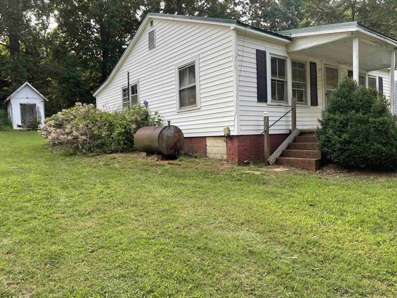 1424 Elm St, Roxboro, NC 27573