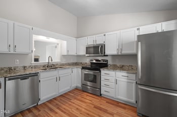 1424 Mapleside Ct, Raleigh, NC 27609