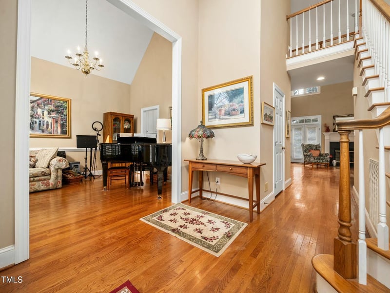 1424 Moosecreek Dr, Raleigh, NC 27614