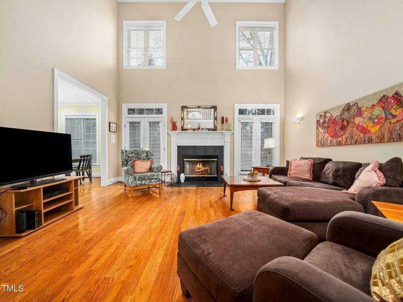 1424 Moosecreek Dr, Raleigh, NC 27614