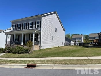 1425 Barn Door Dr, Apex, NC 27502