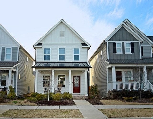 1425 Big Falls Dr, Wendell, NC 27591