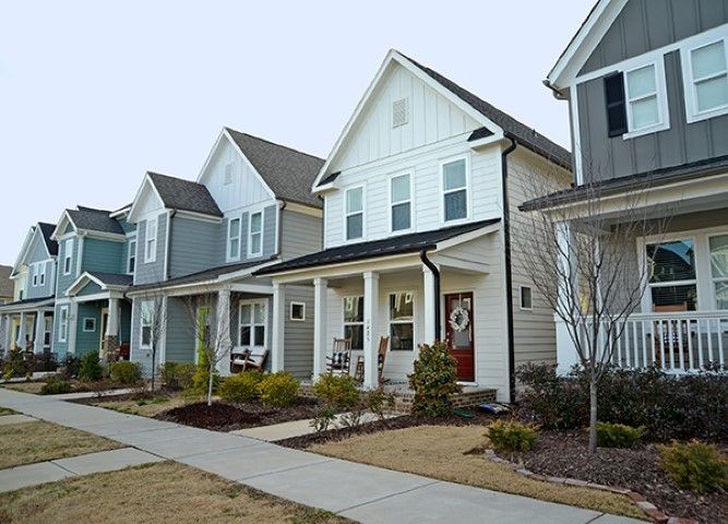 1425 Big Falls Dr, Wendell, NC 27591