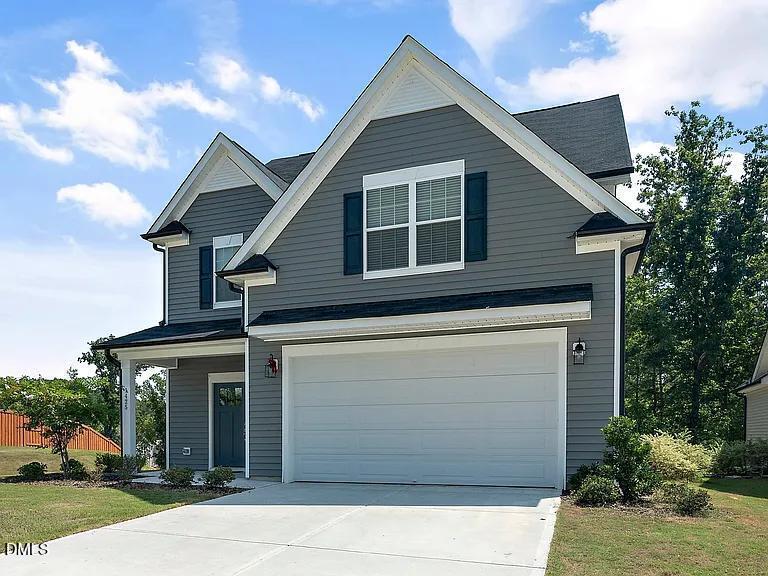 1425 Queen Trigger Dr, Fuquay Varina, NC 27526