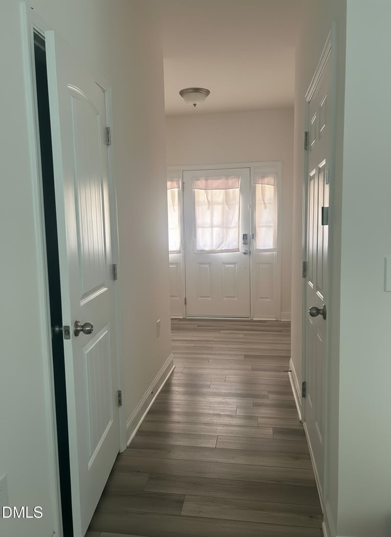 1425 Scholar Dr, Durham, NC 27703