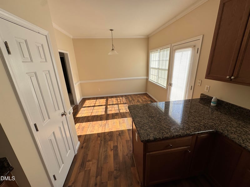 1425 Tawny View Ln, Raleigh, NC 27603