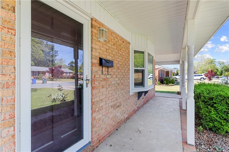 1426 Habersham Dr, Fayetteville, NC 28304