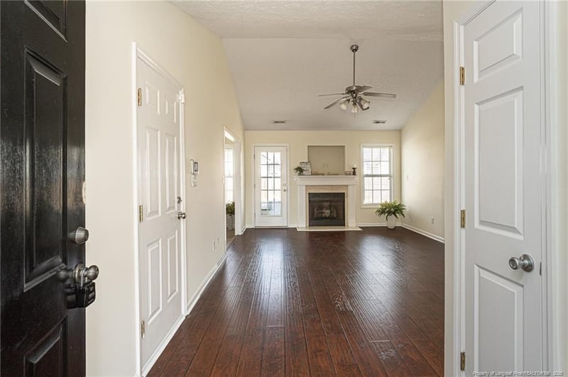 1426 Oldstead Dr, Fayetteville, NC 28306