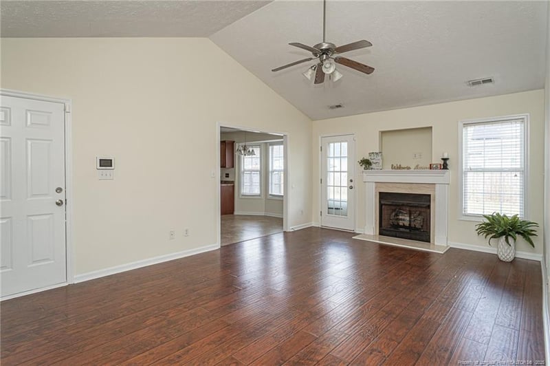 1426 Oldstead Dr, Fayetteville, NC 28306