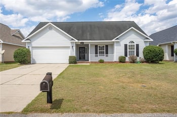 1426 Oldstead Dr, Fayetteville, NC 28306