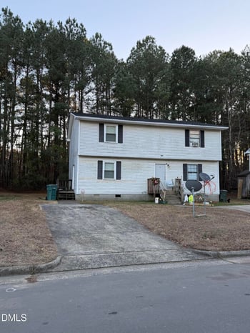 1427 Cherrycrest Dr, Durham, NC 27704